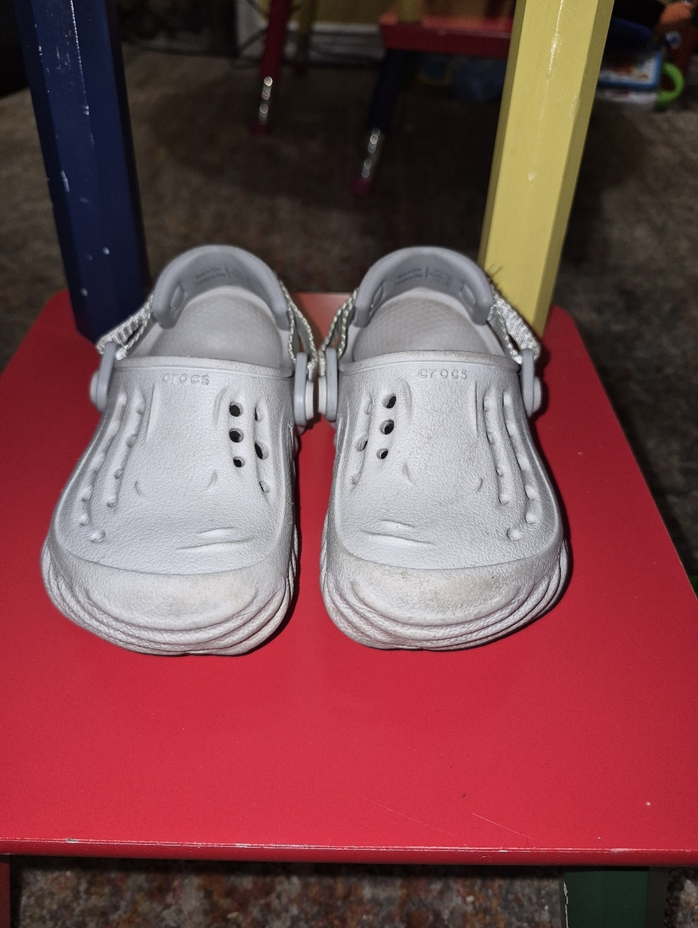 CROCS Kids Classic Clog in Light Gray